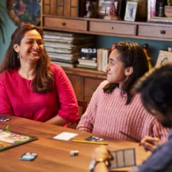 Hasbro Gaming Cluedo -Spel Serie 1557025 7998cbb3