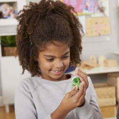 Hasbro Gaming Cluedo Junior 12 Hasbro Gaming Cluedo Junior -Spel Serie 1980137 4c604c9b