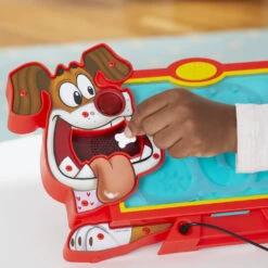 Hasbro Gaming Dokter Bibber Dierenarts 11 Hasbro Gaming Dokter Bibber Dierenarts -Spel Serie 1984618 41660757