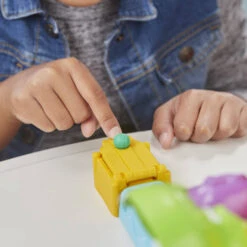 Hasbro Gaming Hippo Hap Meloen Mikken -Spel Serie 1986864 e2eafd8b